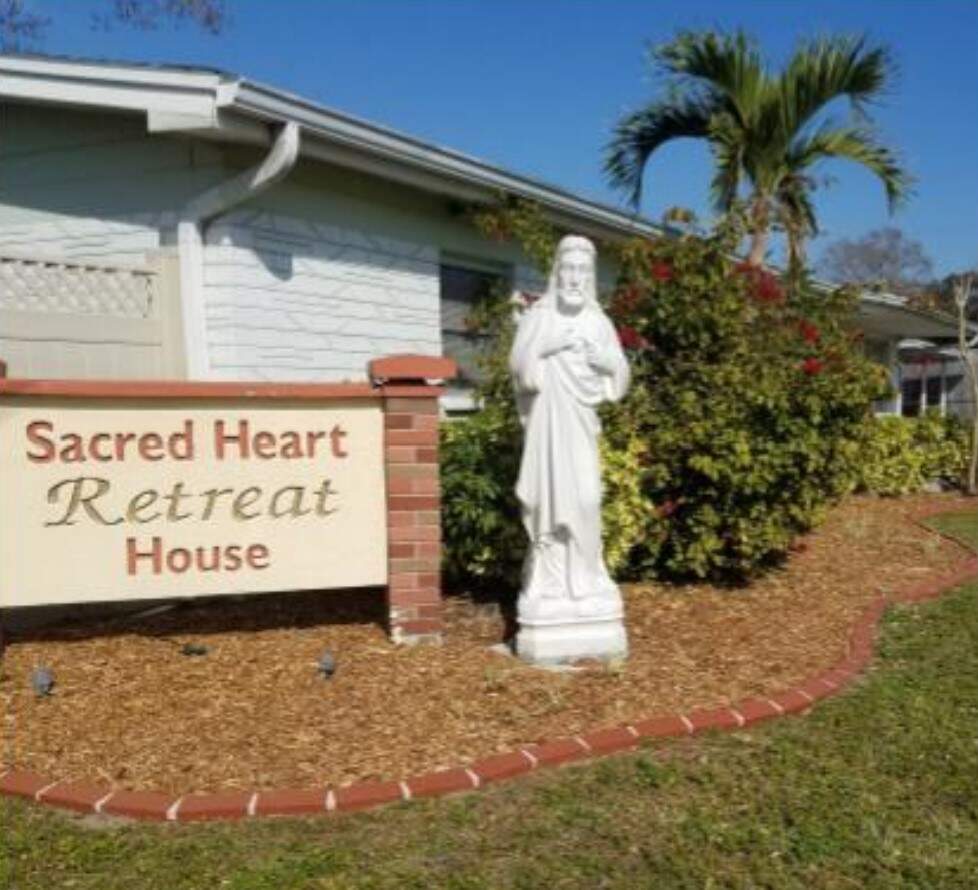 sacred-heart-church-pinellas-park-father-kevin-yarnell-07